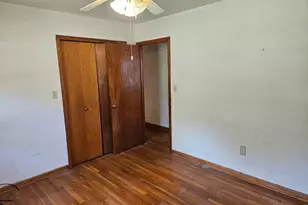 147 Chase St, Bowling Green, VA 22427 - Photo 16