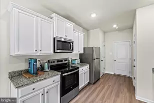 17244 George Ruffin Rd, Bowling Green, VA 22427 - Photo 16