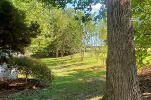 747 Lake Caroline Dr, Ruther Glen, VA 22546 - Photo 6
