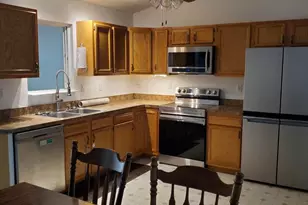 747 Lake Caroline Dr, Ruther Glen, VA 22546 - Photo 12