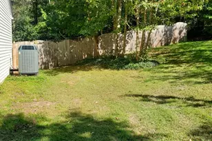747 Lake Caroline Dr, Ruther Glen, VA 22546 - Photo 10