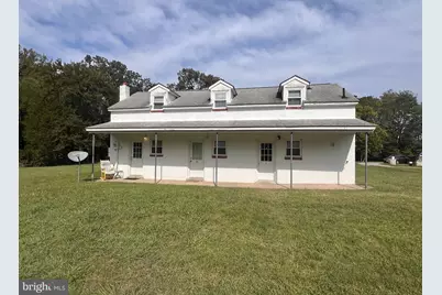 123 E Broaddus Avenue #5, Bowling Green, VA 22427 - Photo 1