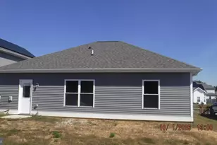 17026 Rollins Rd, Bowling Green, VA 22427 - Photo 2
