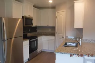 17026 Rollins Rd, Bowling Green, VA 22427 - Photo 4