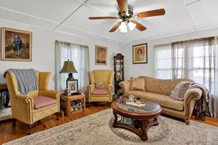 103 Seaboard Ave, La Crosse, VA 23950 - Photo 4