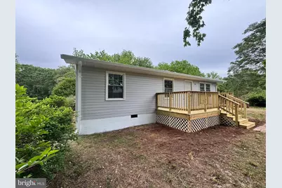 726 Courthouse Drive, Saluda, VA 23149 - Photo 2
