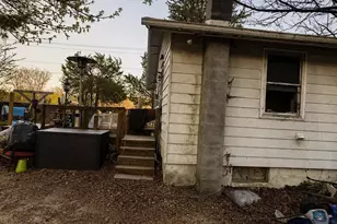 1059 Regent Rd, Topping, VA 23169 - Photo 2
