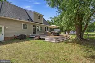 230 Chick Cove Dr, Hardyville, VA 23070 - Photo 18