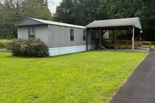 471 Burrells Marina Rd, Urbanna, VA 23175 - Photo 2