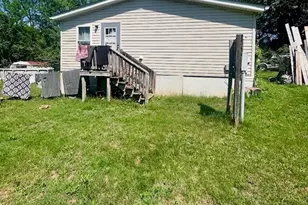 10363 James River Rd, Shipman, VA 22971 - Photo 6