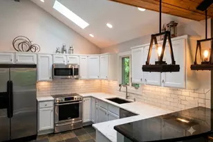 457 E Catoctin Dr, Roseland, VA 22967 - Photo 6