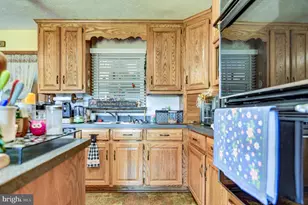 147 Freshwater Cove Ln, Lovingston, VA 22949 - Photo 8