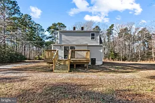 11237 Jessie Dupont Memorial Hwy, Kilmarnock, VA 22482 - Photo 34