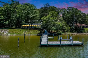 621 Harbor Dr, Reedville, VA 22539 - Photo 2
