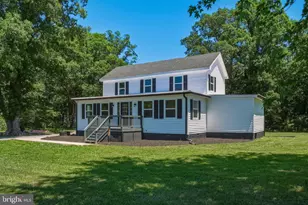 2426 Hampton Hall Rd, Callao, VA 22435 - Photo 4