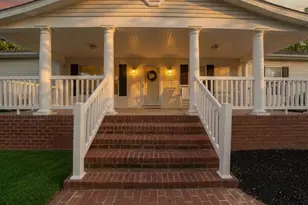 110 E Harbor Dr, Reedville, VA 22539 - Photo 2
