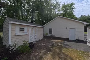 110 E Harbor Dr, Reedville, VA 22539 - Photo 24