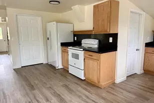 439 Valley Dr, Callao, VA 22435 - Photo 6