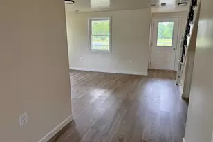 439 Valley Dr, Callao, VA 22435 - Photo 10