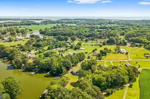 279 Harbor Dr, Reedville, VA 22539 - Photo 8