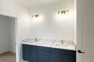 107 Galway Bay Ln, Kilmarnock, VA 22482 - Photo 12