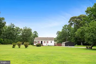 141 Raintree Ln, Reedville, VA 22539 - Photo 32