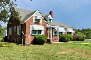 2392 Hampton Hall Rd, Callao, VA 22435 - Photo 4