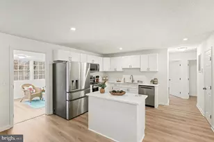 305 Green St, Locust Grove, VA 22508 - Photo 4