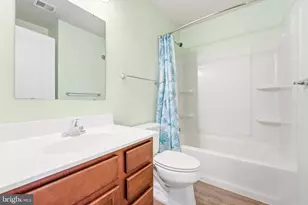 35209 Sara Ct, Locust Grove, VA 22508 - Photo 6