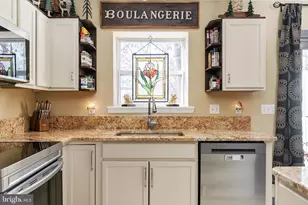 4207 Lakeview Pkwy, Locust Grove, VA 22508 - Photo 4