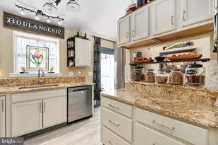 4207 Lakeview Pkwy, Locust Grove, VA 22508 - Photo 6