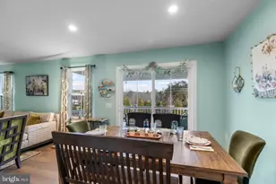 35049 Mansours Dr, Locust Grove, VA 22508 - Photo 14