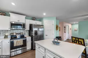 35049 Mansours Dr, Locust Grove, VA 22508 - Photo 18