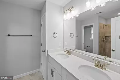 327 Yorktown Boulevard, Locust Grove, VA 22508 - Photo 32