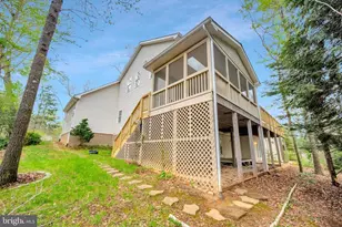 100 Crystal Ct, Locust Grove, VA 22508 - Photo 2