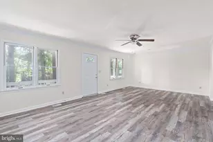 303 Mt Pleasant Dr, Locust Grove, VA 22508 - Photo 6