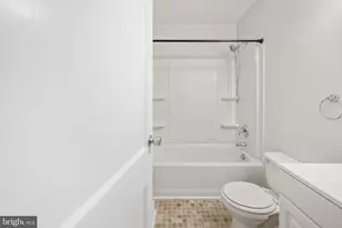 246 Berry St, Orange, VA 22960 - Photo 22