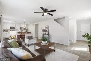 35623 Pine Needle Ln, Locust Grove, VA 22508 - Photo 8