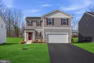 35623 Pine Needle Ln, Locust Grove, VA 22508 - Photo 1