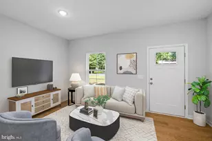 401 Birdie Rd, Locust Grove, VA 22508 - Photo 2