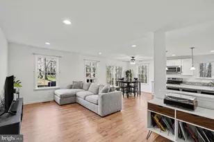 117 Butler Cir, Locust Grove, VA 22508 - Photo 8