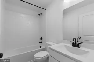 36121 Wilderness Shores Way, Locust Grove, VA 22508 - Photo 20