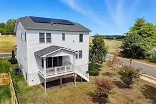 732 Round Hill Dr, Orange, VA 22960 - Photo 4