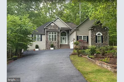 801 Eastover Parkway, Locust Grove, VA 22508 - Photo 1