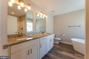 136 S Almond St, Orange, VA 22960 - Photo 4