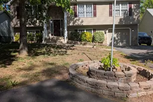 305 Birdie Rd, Locust Grove, VA 22508 - Photo 4
