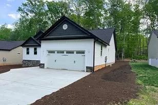 1233 Lakeview Pkwy, Locust Grove, VA 22508 - Photo 2