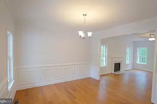 526 Monticello Cir, Locust Grove, VA 22508 - Photo 4