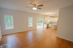 526 Monticello Cir, Locust Grove, VA 22508 - Photo 6