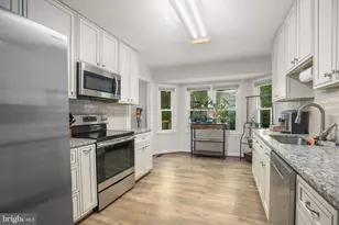 132 Jefferson Ave, Locust Grove, VA 22508 - Photo 6